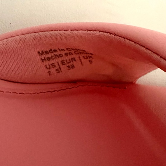 ALDO WOMEN'S ANEKA690 PINK SLIDE
SANDALS 7.5 - Picture 12 of 14